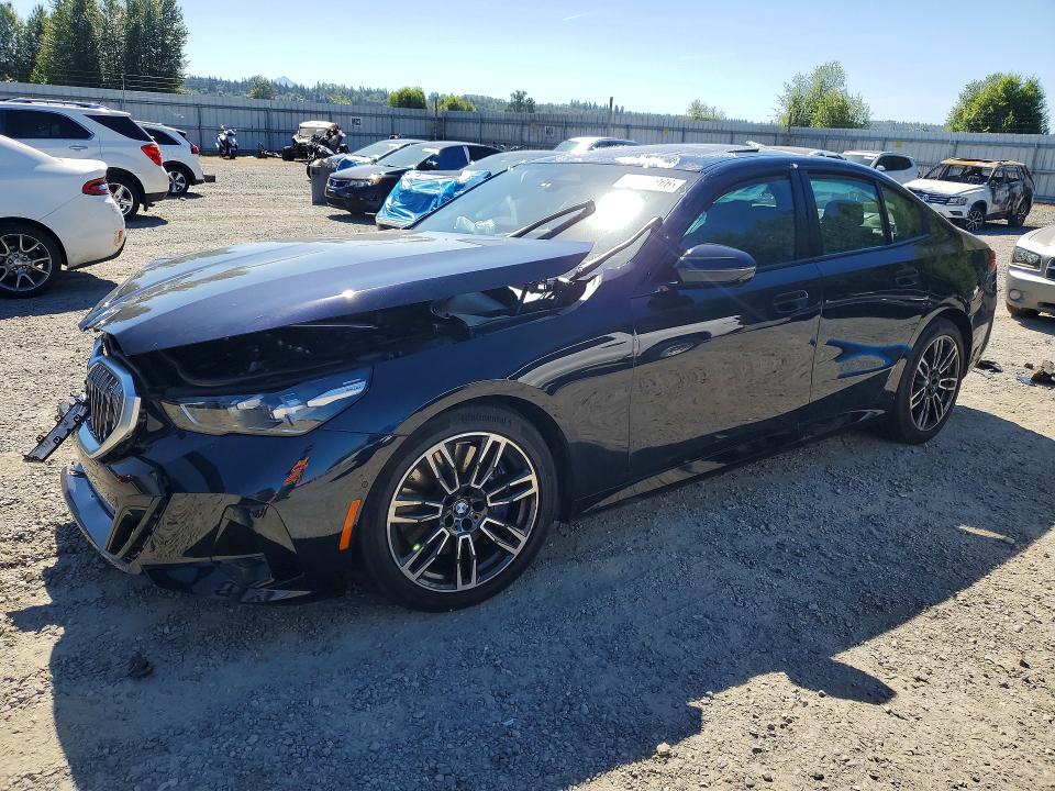 55471866 :رقم المزاد ، WBA63FJ04RCR91182 vin ، 2024 Bmw 540 مزاد بيع