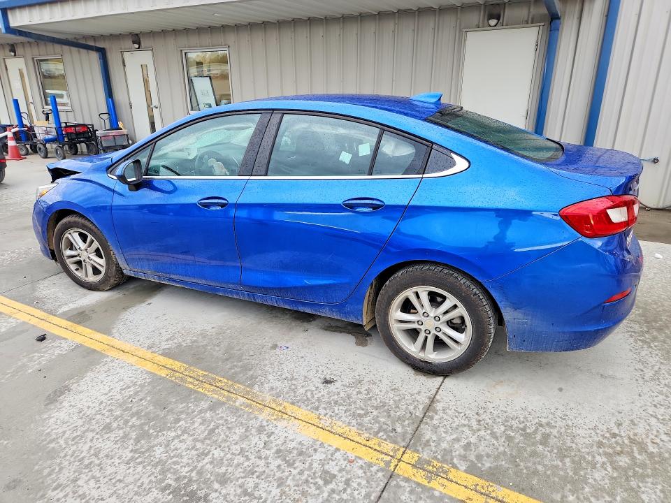 2016 Chevrolet Cruze მანქანა იყიდება აუქციონზე, vin: 1G1BE5SM8G7310852, აუქციონის ნომერი: 57634016
