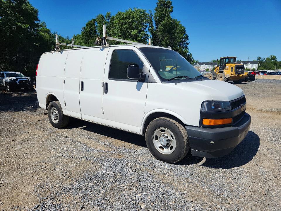 55680686 :رقم المزاد ، 1GCWGAFG6J1201686 vin ، 2018 Chevrolet Express G2500 مزاد بيع
