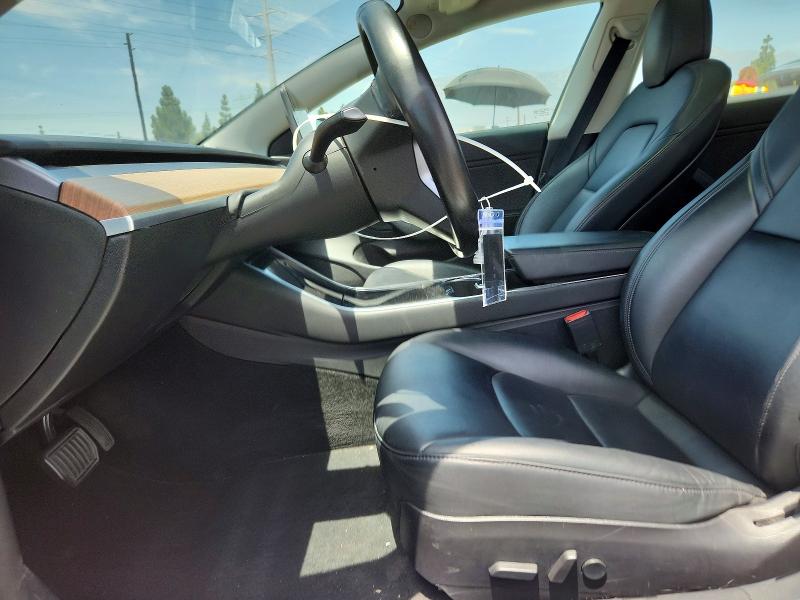 2019 Tesla Model 3 მანქანა იყიდება აუქციონზე, vin: 5YJ3E1EA8KF190530, აუქციონის ნომერი: 56161846