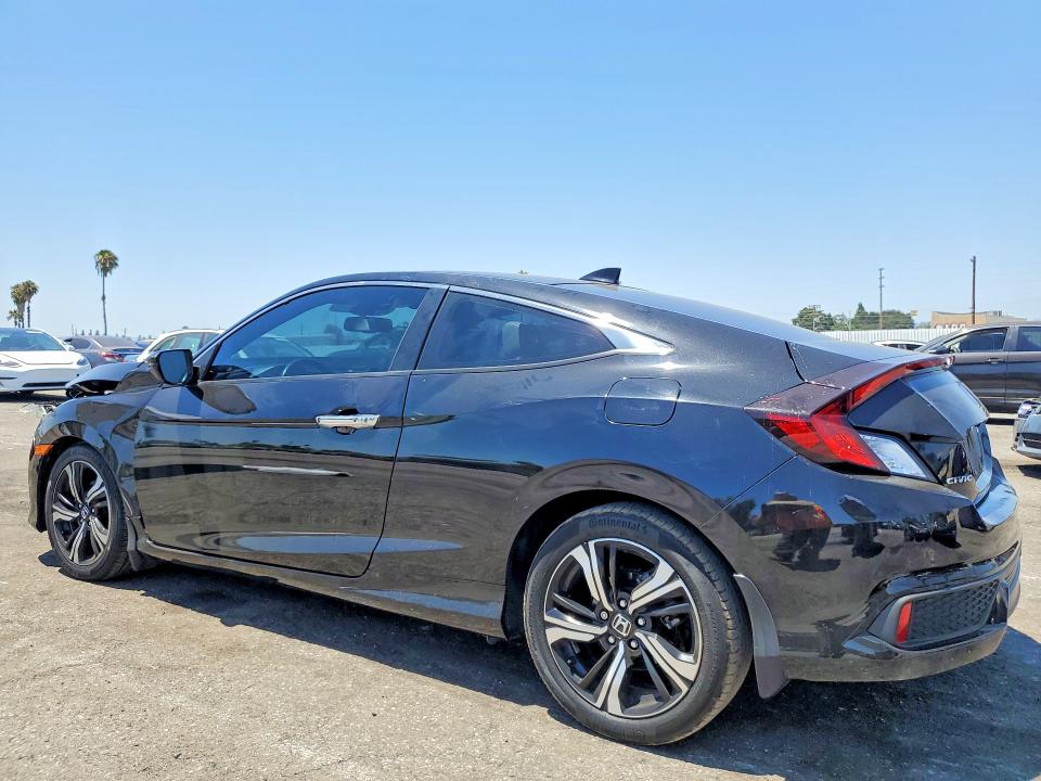 Продажа на аукционе авто 2017 Honda Civic, vin: 2HGFC3B90HH350610, номер лота: 57365186