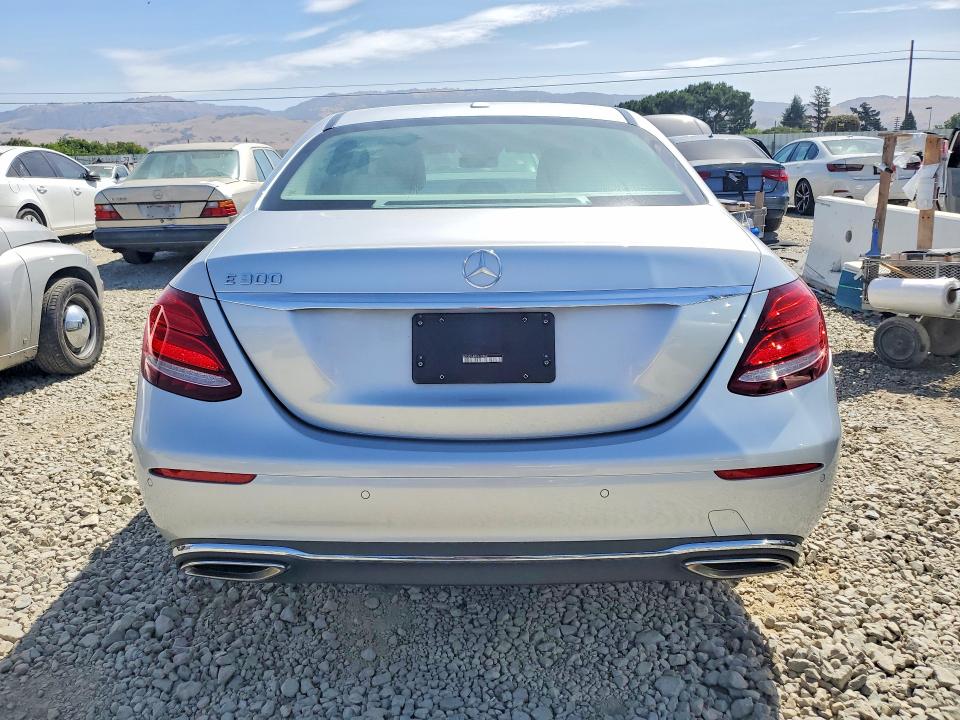 2017 Mercedes-benz E მანქანა იყიდება აუქციონზე, vin: WDDZF4JB5HA175627, აუქციონის ნომერი: 55583106