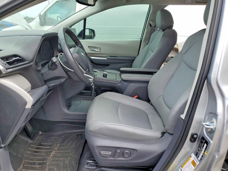 2021 Toyota Sienna მანქანა იყიდება აუქციონზე, vin: 5TDYRKEC8MS055368, აუქციონის ნომერი: 55960956