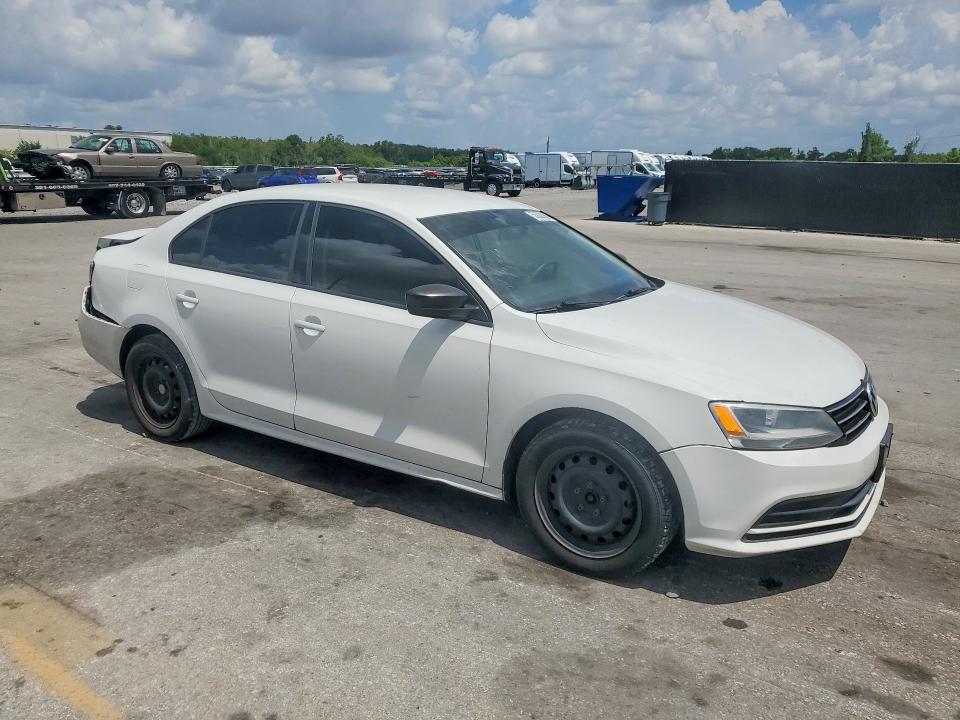 58830066 :رقم المزاد ، 3VW267AJ5GM337730 vin ، 2016 Volkswagen Jetta مزاد بيع