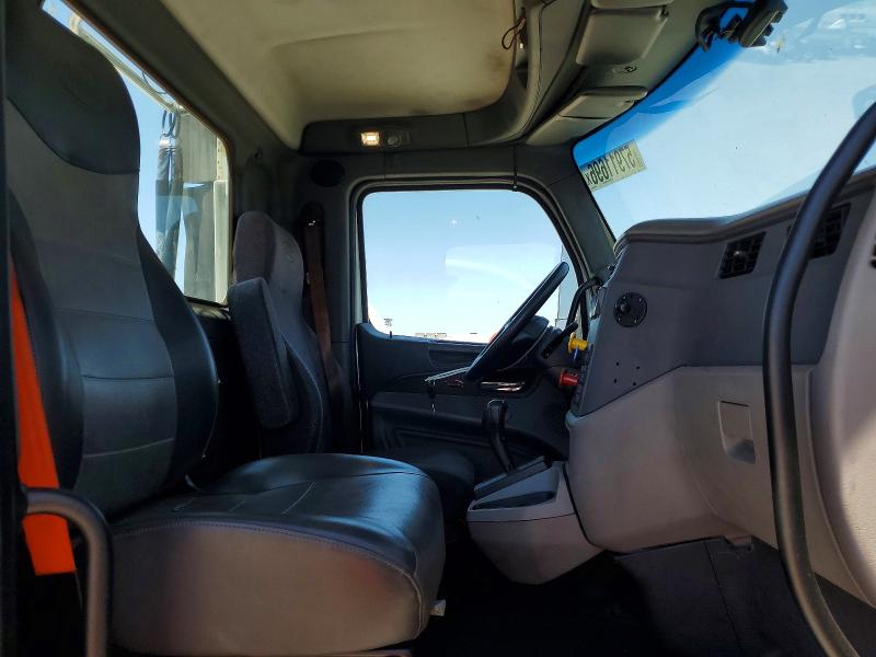 2015 Peterbilt 579 მანქანა იყიდება აუქციონზე, vin: 1XPBA48X3FD299336, აუქციონის ნომერი: 57911696