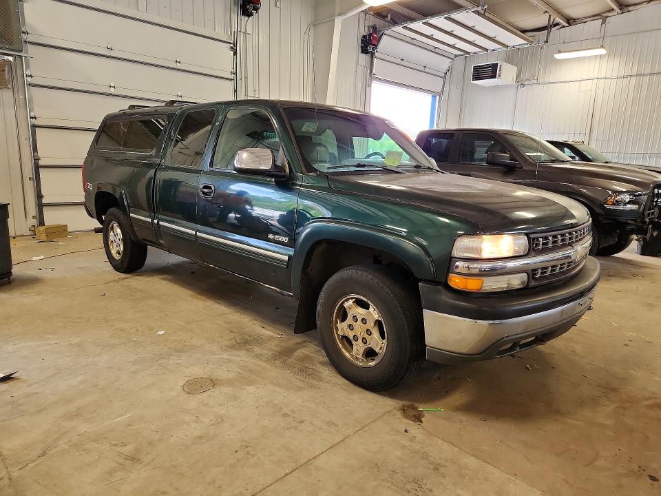 Продаж на аукціоні авто 2002 Chevrolet Silverado, vin: 1GCEK19T12E209823, номер лоту: 56143146