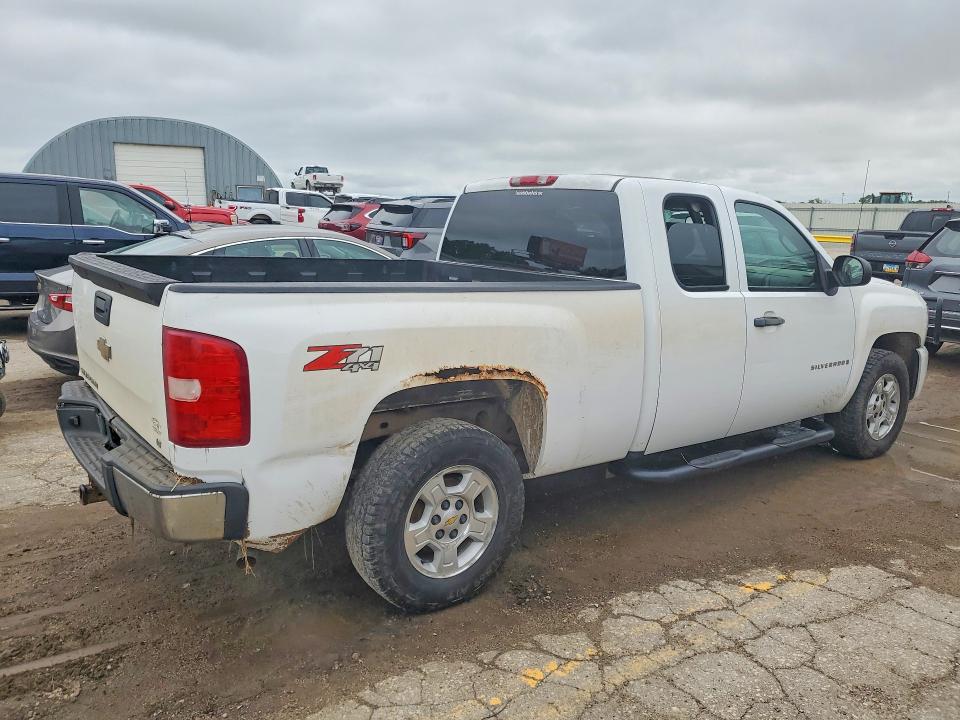 Продажа на аукционе авто 2008 Chevrolet Silverado, vin: 2GCEK19JX81245504, номер лота: 58702326