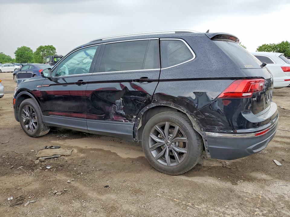 55860616 :رقم المزاد ، 3VV2B7AX8NM129259 vin ، 2022 Volkswagen Tiguan مزاد بيع