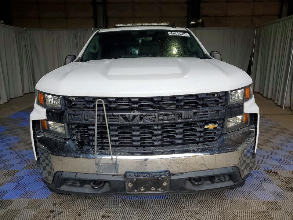 58308896 :رقم المزاد ، 1GCRYAEF6LZ261605 vin ، 2020 Chevrolet Silverado مزاد بيع