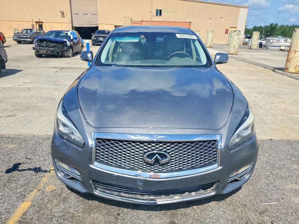 58223586 :رقم المزاد ، JN1BY1AR9FM560527 vin ، 2015 Infiniti Q70 مزاد بيع