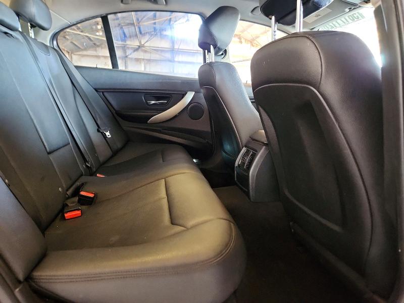 56171126 :رقم المزاد ، WBA8E1G53GNU10023 vin ، 2016 Bmw 320 مزاد بيع