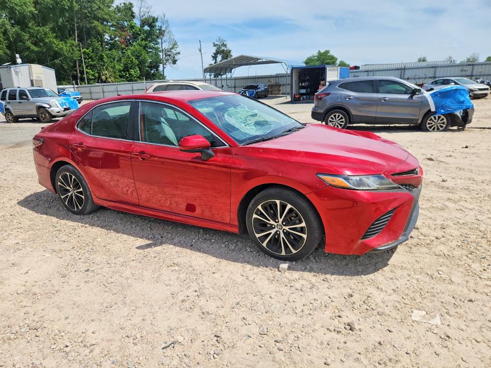 2019 Toyota Camry მანქანა იყიდება აუქციონზე, vin: 4T1B11HK9KU197985, აუქციონის ნომერი: 55850366