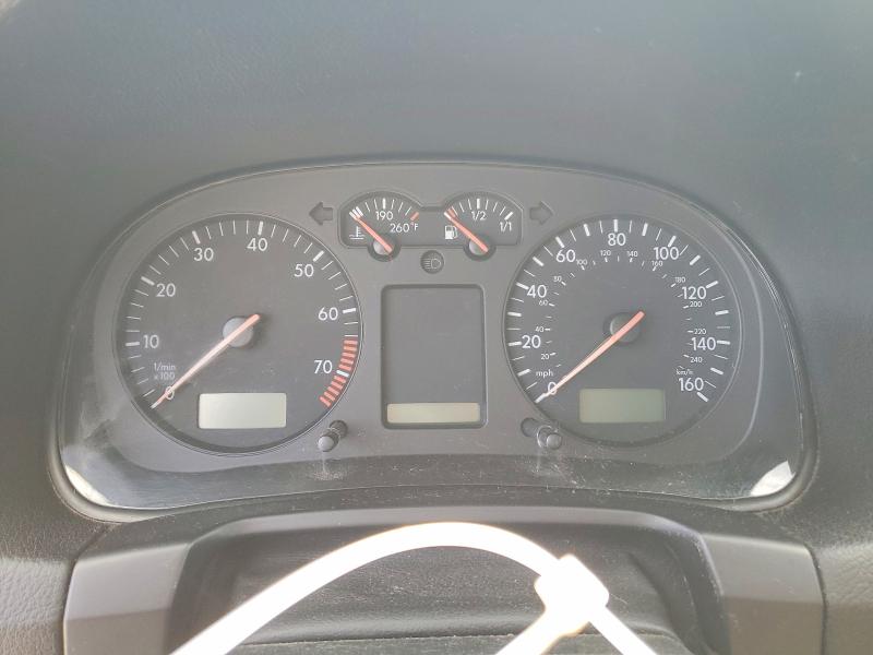 58213666 :رقم المزاد ، 9BWGL61J854005601 vin ، 2005 Volkswagen Golf مزاد بيع