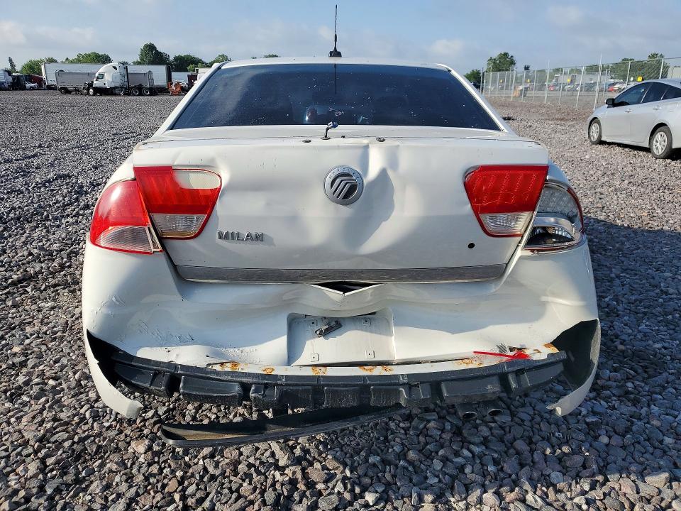 41634286 :رقم المزاد ، 3MEHM0HA0AR617290 vin ، 2010 Mercury Milan مزاد بيع