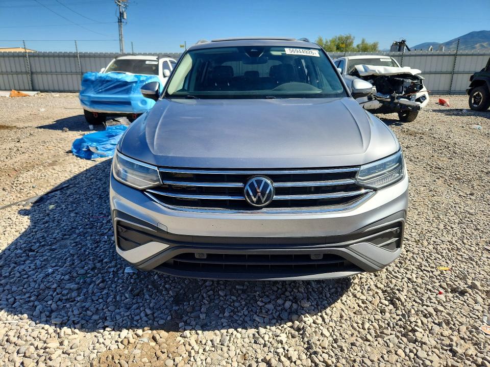 Продажа на аукционе авто 2022 Volkswagen Tiguan, vin: 3VV2B7AX6NM026177, номер лота: 56944926