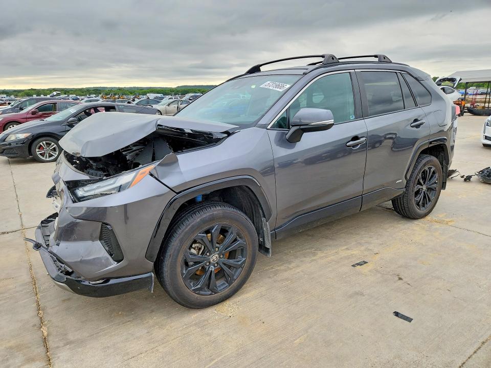 57319686 :رقم المزاد ، 4T3T6RFV8NU069525 vin ، 2022 Toyota Rav4 مزاد بيع