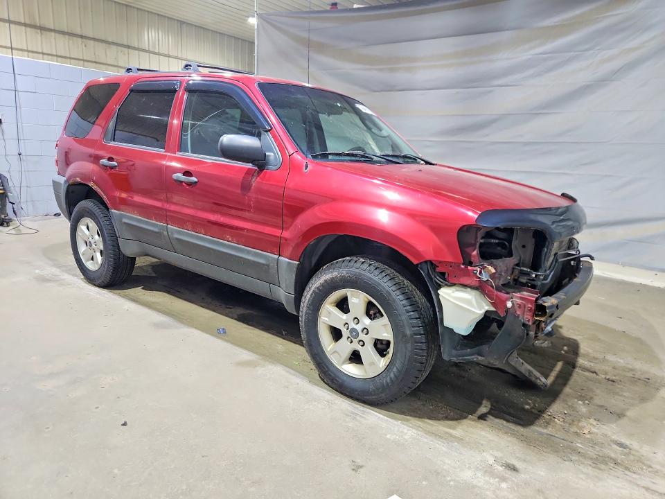 59186196 :رقم المزاد ، 1FMYU03117KA06489 vin ، 2007 Ford Escape مزاد بيع