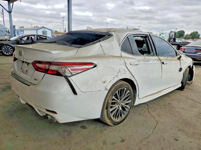 Продажа на аукционе авто 2019 Toyota Camry, vin: 4T1B11HK1KU822492, номер лота: 57957356