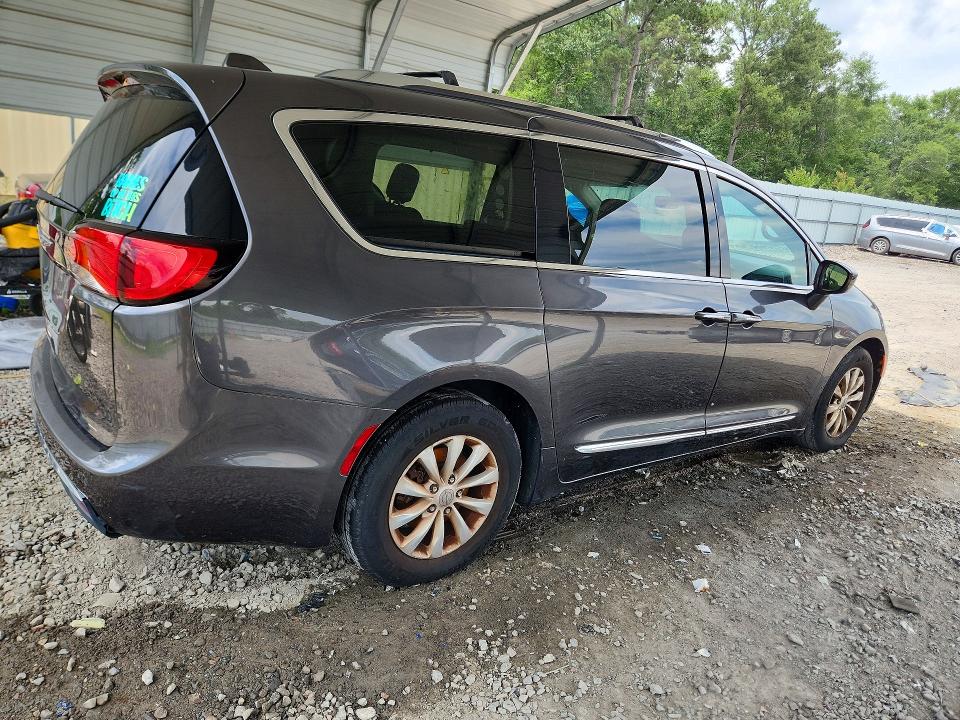 Продажа на аукционе авто 2019 Chrysler Pacifica, vin: 2C4RC1BG4KR633138, номер лота: 58934756