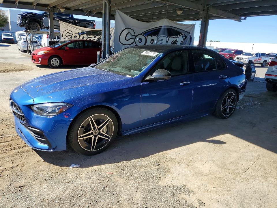 2022 Mercedes-benz C მანქანა იყიდება აუქციონზე, vin: W1KAF4GB7NR049559, აუქციონის ნომერი: 55902756