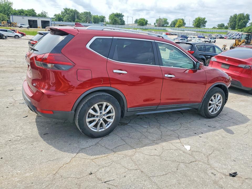 56168656 :رقم المزاد ، 5N1AT2MT1KC721405 vin ، 2019 Nissan Rogue مزاد بيع