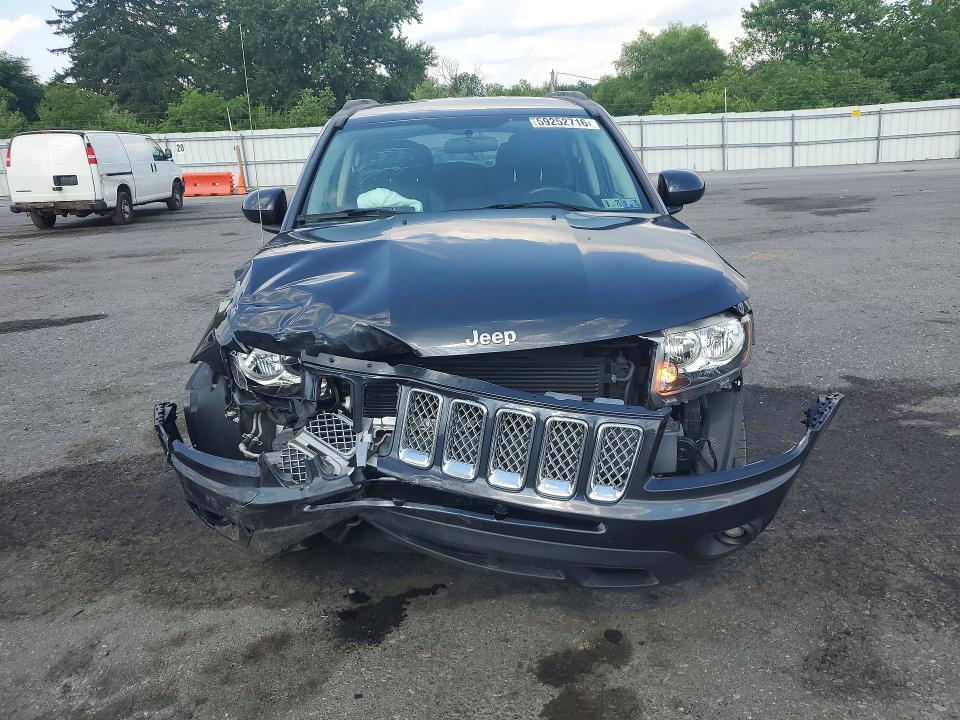 59252716 :رقم المزاد ، 1C4NJDEB7ED725440 vin ، 2014 Jeep Compass مزاد بيع