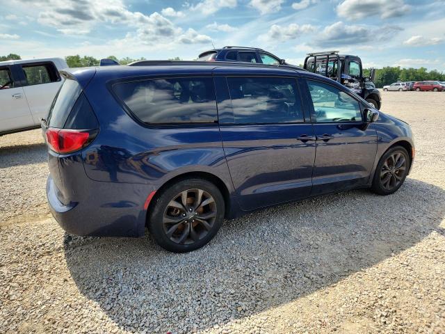 58983396 :رقم المزاد ، 2C4RC1EG4JR165342 vin ، 2018 Chrysler Pacifica مزاد بيع