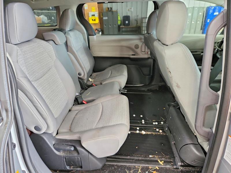 58296686 :رقم المزاد ، 5TDKSKFC6NS069389 vin ، 2022 Toyota Sienna مزاد بيع
