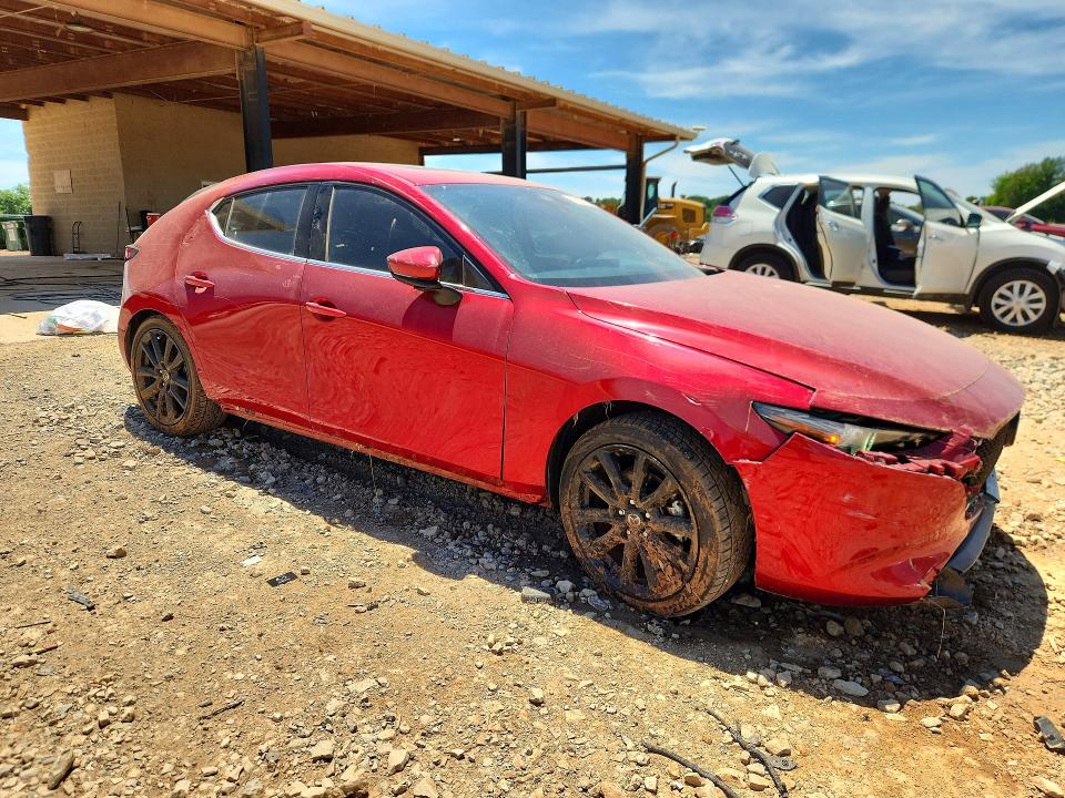 56277346 :رقم المزاد ، JM1BPBMM2P1600097 vin ، 2023 Mazda 3 مزاد بيع