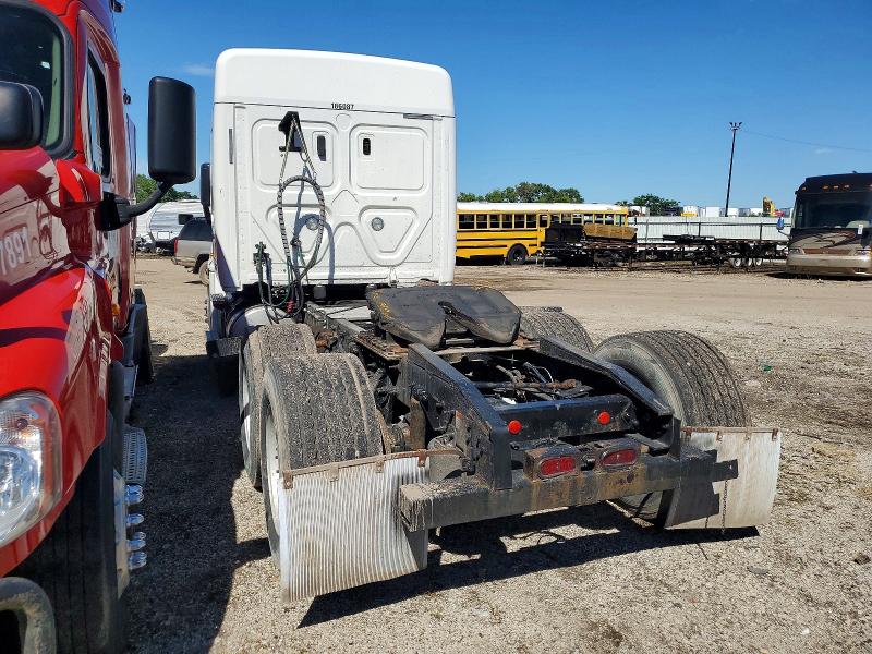 2018 Freightliner Cascadia 125 მანქანა იყიდება აუქციონზე, vin: 3AKJGLDR7JSJZ4551, აუქციონის ნომერი: 59760486