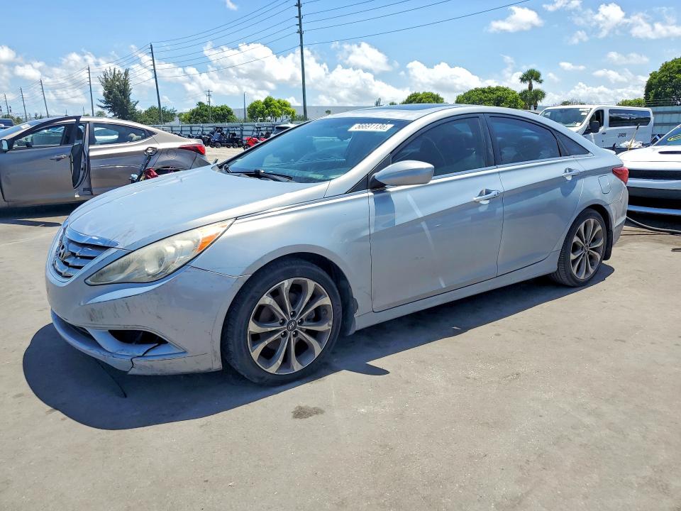 Продажа на аукционе авто 2013 Hyundai Sonata, vin: 5NPEC4ABXDH585327, номер лота: 56691136
