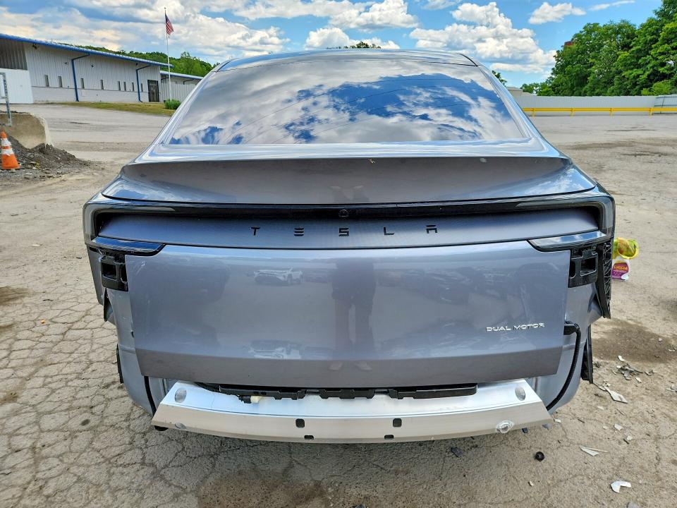 2026 Tesla Model Y მანქანა იყიდება აუქციონზე, vin: 7SAYGDEE5TF386191, აუქციონის ნომერი: 56492486