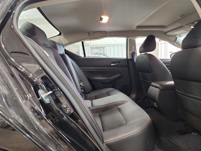 55646366 :رقم المزاد ، 1N4BL4CW1MN376972 vin ، 2021 Nissan Altima مزاد بيع