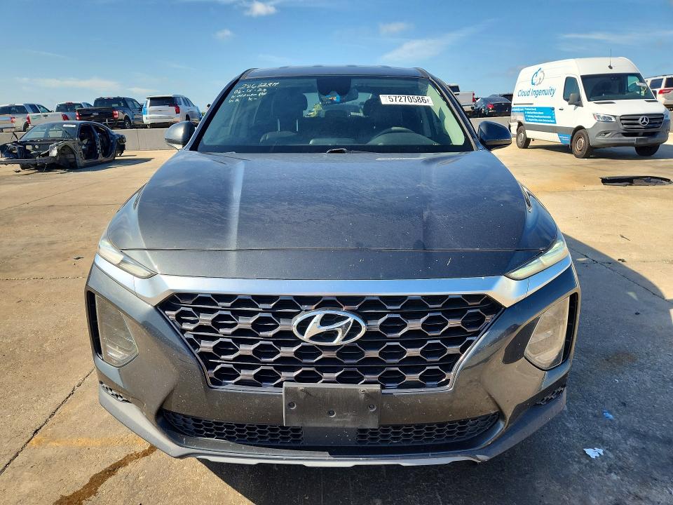 57270586 :رقم المزاد ، 5NMS23AD8KH099644 vin ، 2019 Hyundai Santa Fe مزاد بيع