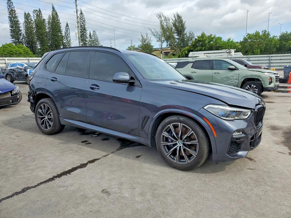 56045206 :رقم المزاد ، 5UXJU4C0XM9D96162 vin ، 2021 Bmw X5 مزاد بيع