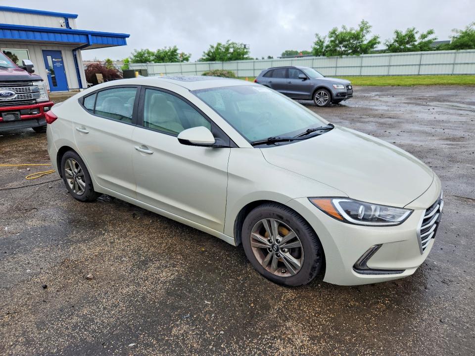 56687076 :رقم المزاد ، 5NPD84LF4JH276462 vin ، 2018 Hyundai Elantra مزاد بيع