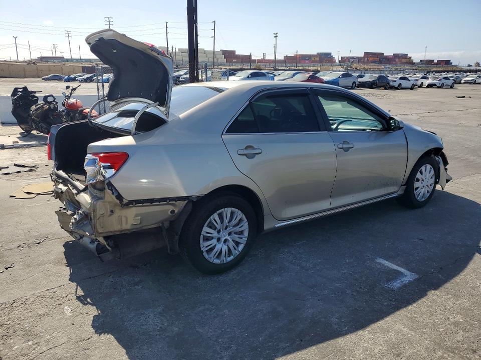 Auction sale of the 2014 Toyota Camry Hybrid, vin: 4T1BD1FK4EU101906, lot number: 58461856