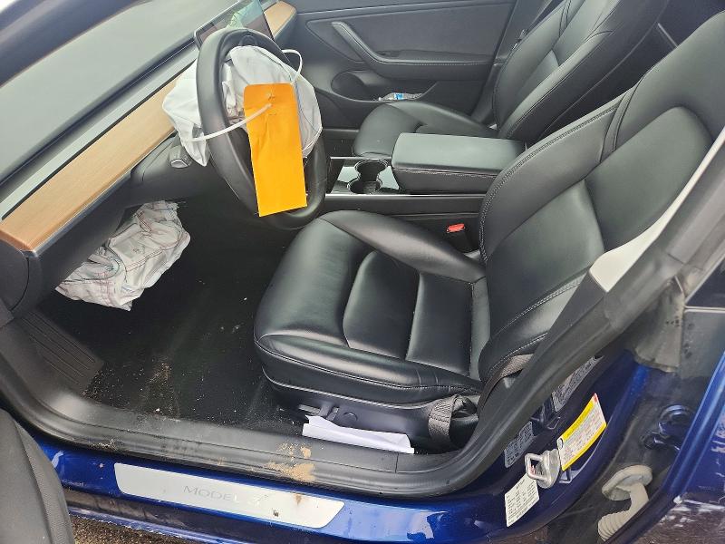 56434866 :رقم المزاد ، 5YJ3E1EB6JF090272 vin ، 2018 Tesla Model 3 مزاد بيع