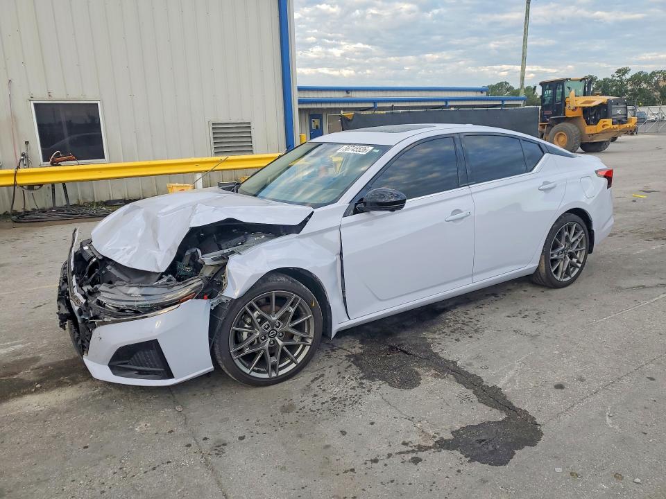 2024 Nissan Altima მანქანა იყიდება აუქციონზე, vin: 1N4AL4CV1RN415327, აუქციონის ნომერი: 56745526