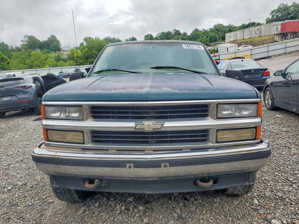 Продаж на аукціоні авто 1997 Chevrolet Suburban, vin: 1GNFK16R8VJ409212, номер лоту: 58637136