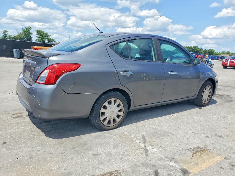 56250056 :رقم المزاد ، 3N1CN7AP0JL873063 vin ، 2018 Nissan Versa مزاد بيع