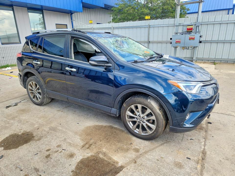 57917636 :رقم المزاد ، JTMDFREV9JD251960 vin ، 2018 Toyota Rav4 مزاد بيع