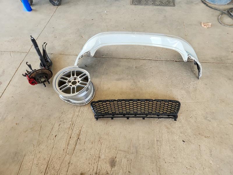 2016 Volkswagen Gti მანქანა იყიდება აუქციონზე, vin: 3VW4T7AU7GM022357, აუქციონის ნომერი: 57833696