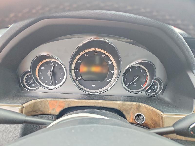 2010 Mercedes-benz E მანქანა იყიდება აუქციონზე, vin: WDDHF5GB3AA058823, აუქციონის ნომერი: 57723696