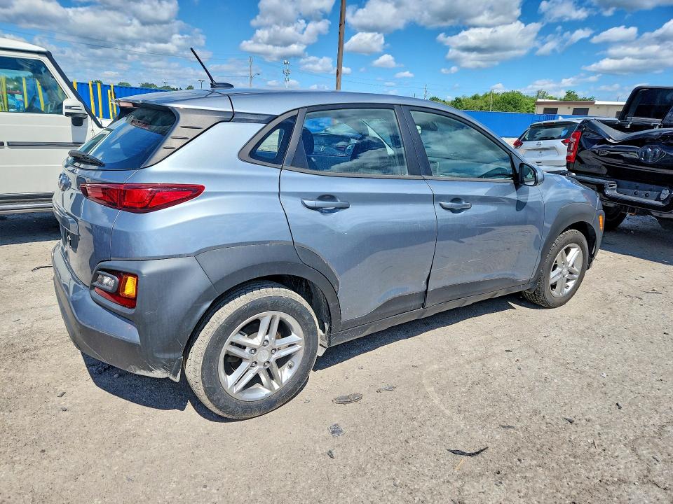 2020 Hyundai Kona მანქანა იყიდება აუქციონზე, vin: KM8K12AA4LU595842, აუქციონის ნომერი: 57201546