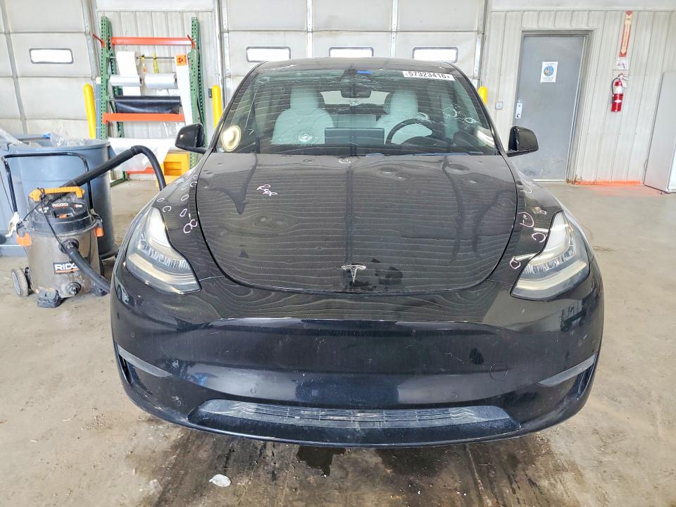 2020 Tesla Model Y მანქანა იყიდება აუქციონზე, vin: 5YJYGDEF7LF034915, აუქციონის ნომერი: 57323416
