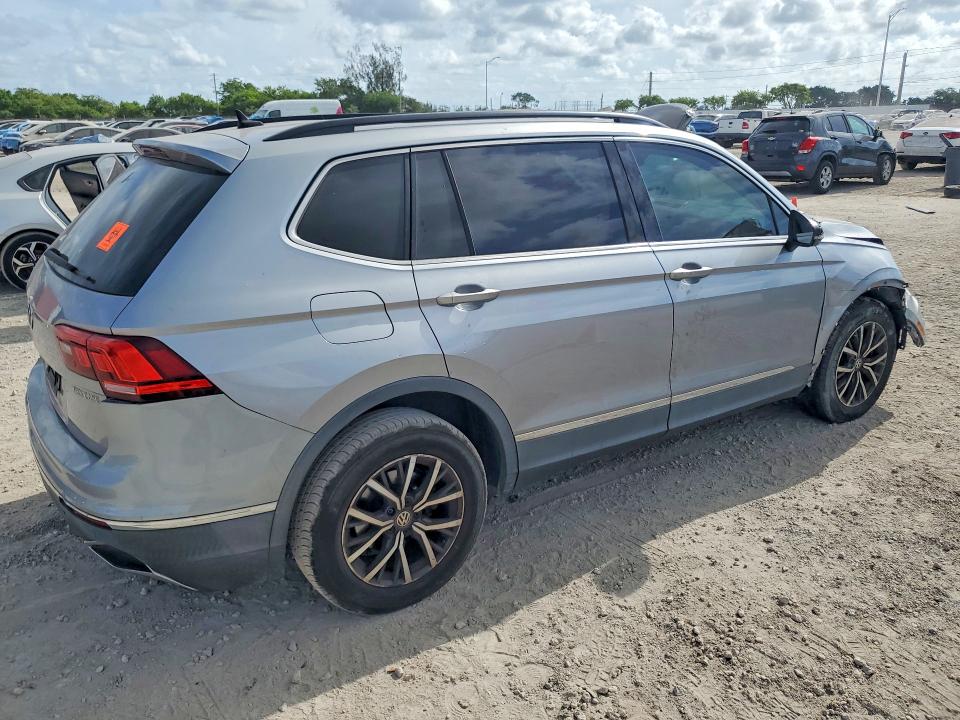 2020 Volkswagen Tiguan მანქანა იყიდება აუქციონზე, vin: 3VV3B7AX3LM146407, აუქციონის ნომერი: 57929816