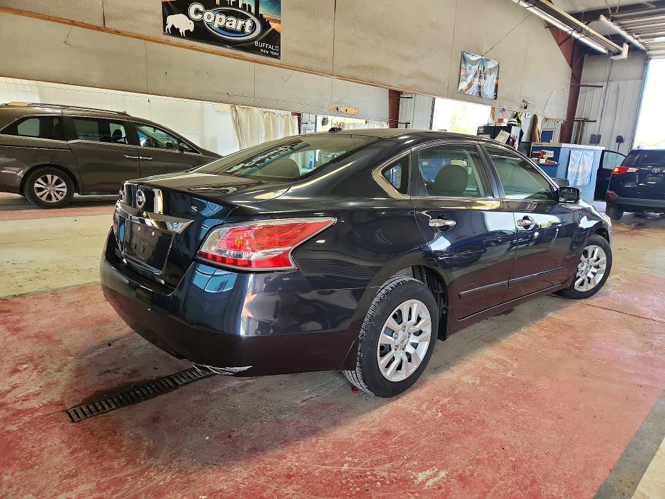 Продажа на аукционе авто 2015 Nissan Altima, vin: 1N4AL3AP4FC171047, номер лота: 58569316