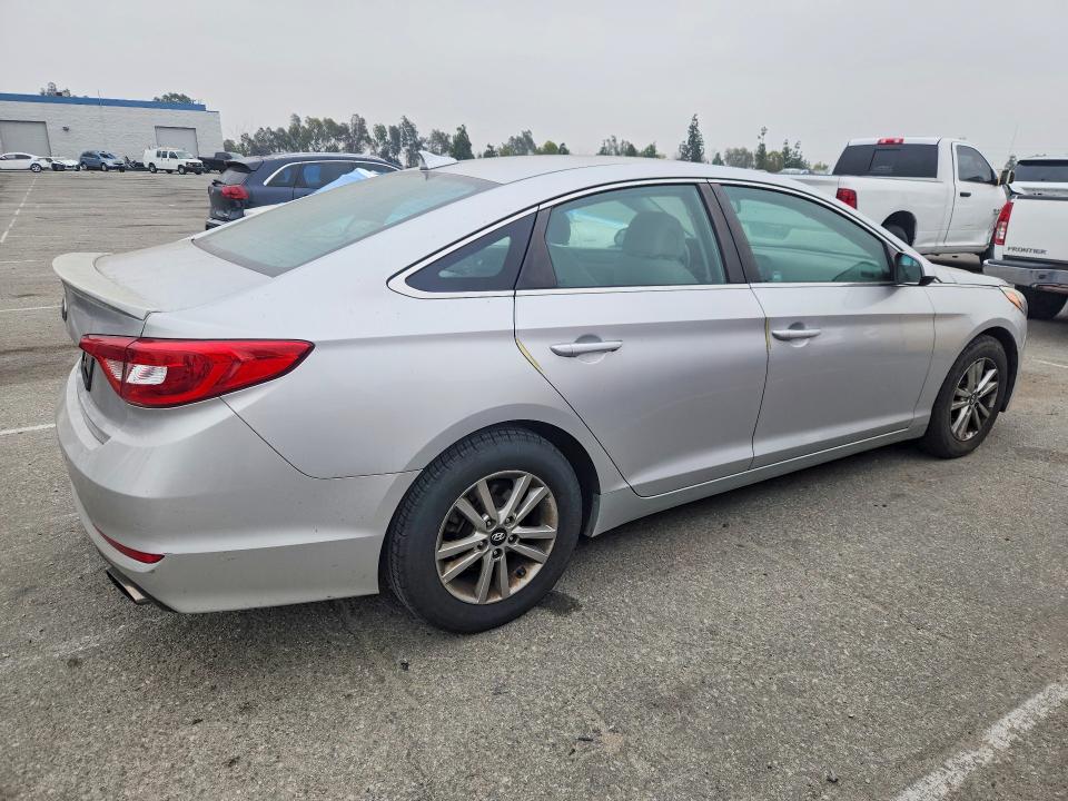 2017 Hyundai Sonata მანქანა იყიდება აუქციონზე, vin: 5NPE24AF5HH565739, აუქციონის ნომერი: 57965856