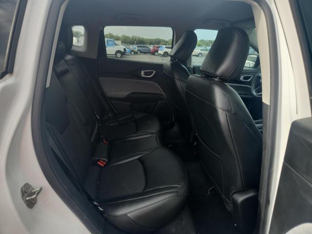 54831836 :رقم المزاد ، 3C4NJCBBXNT137427 vin ، 2022 Jeep Compass مزاد بيع